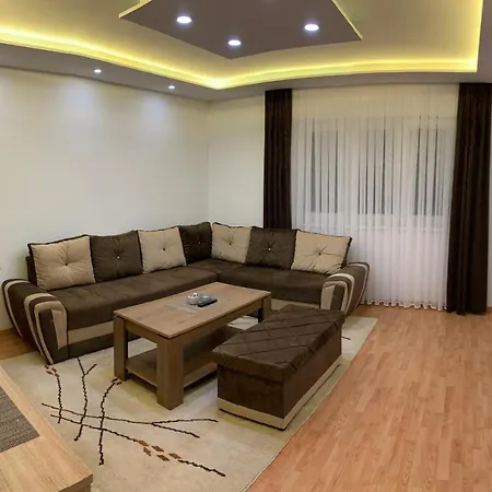 Elit Lux 2 Apartment *