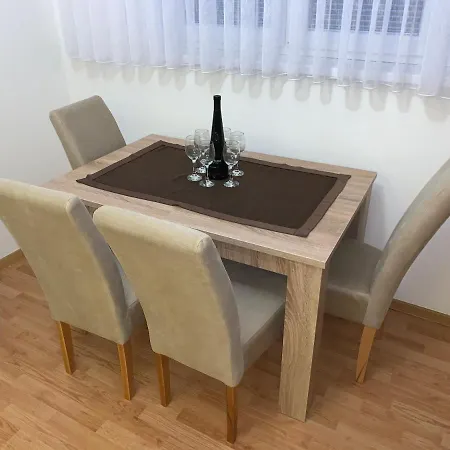 Elit Lux 2